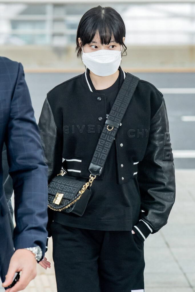 윈터 2021년 11월 21일 인천공항 착장